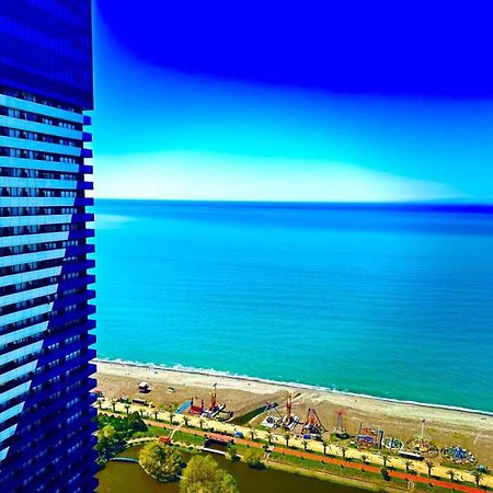 Delux Sea View Aparthotel In Orbi City Batumi Exterior photo